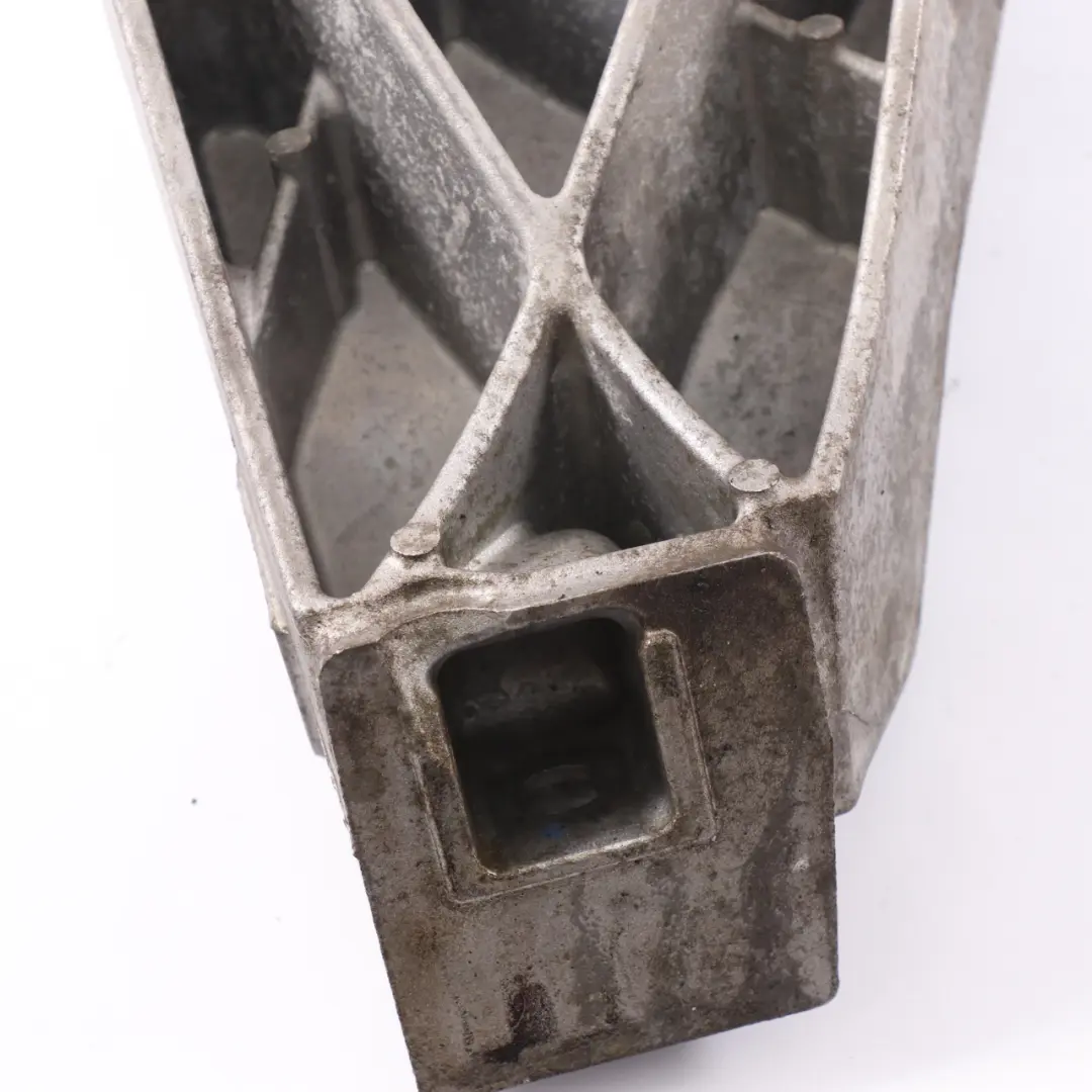 BMW G11 G20 G30 B57 Wspornik Uchwyt Mocowanie Silnika Diesel - SKU 6861559-1 - Numer Części 6861559