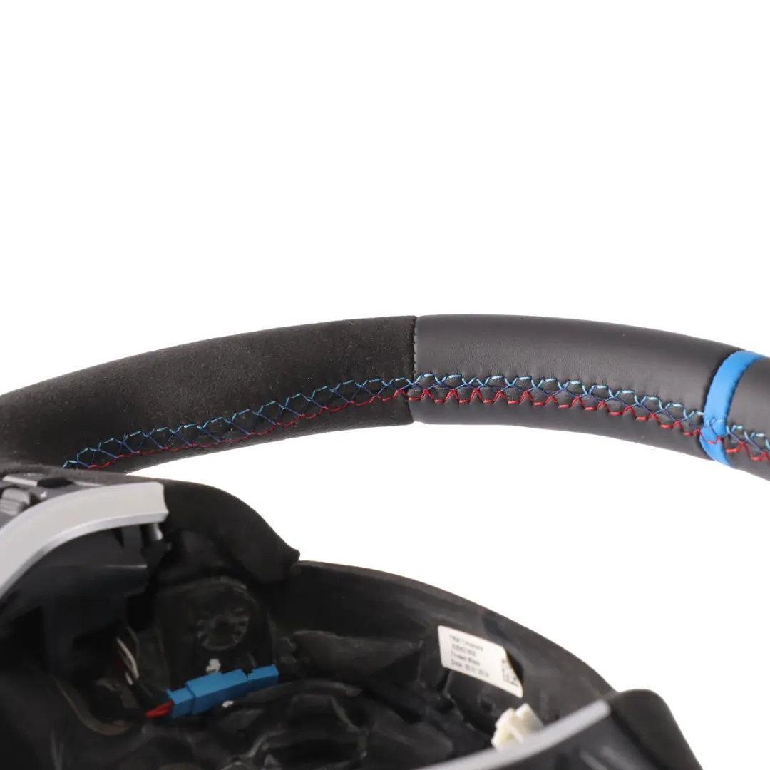 NUOVO in Pelle Nera Alcantara Sport Cambio Volante per Volante BMW F20 F30 F32 con numero di parte 6863343 Volante BMW F20 F30 F32 NUOVO in Pelle Nera Alcantara Sport Cambio Volante - SKU 6863343-4 - Numero di parte 6863343