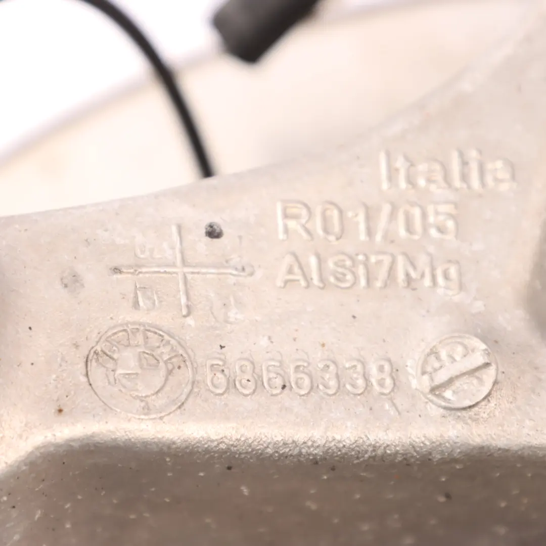 Suspension Leg BMW G30 Rear Axle Right O/S Wheel Carrier Hub Mount to with Part number 6866336 Suspension Leg BMW G30 Rear Axle Right O/S Wheel Carrier Hub Mount - SKU 6866336-2 - Part number 6866336