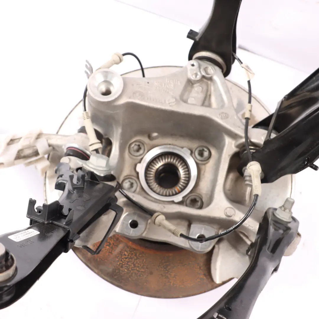  Suspension Leg BMW G30 Rear Axle Right O/S Wheel Carrier Hub Mount - SKU 6866336-2 - Part number 6866336