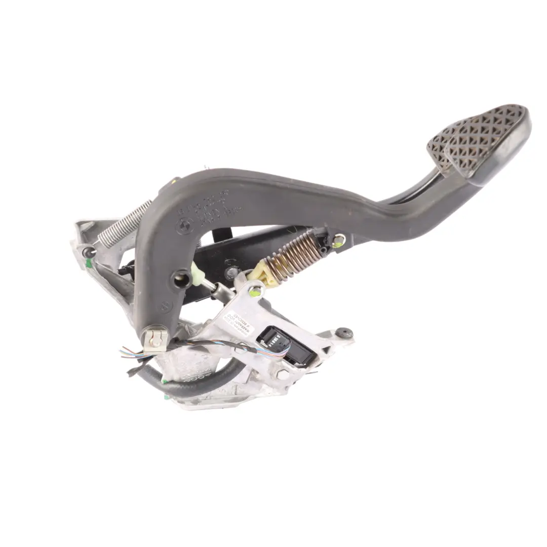  Complete Pedal Assembly BMW F20 F21 M135i M140i F22 M240i F80 M3 F82 M4 - SKU 6876796 - Part number 6876796