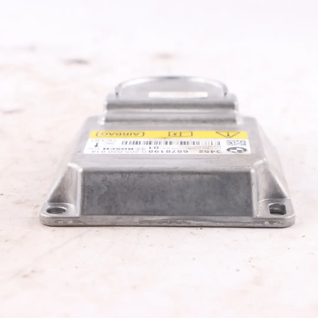 ECU Moduł Sensor Poduszek do BMW F20 F21 F25 F30 F31 o numerze 6878198 BMW F20 F21 F25 F30 F31 ECU Moduł Sensor Poduszek - SKU 6878198 - Numer Części 6878198