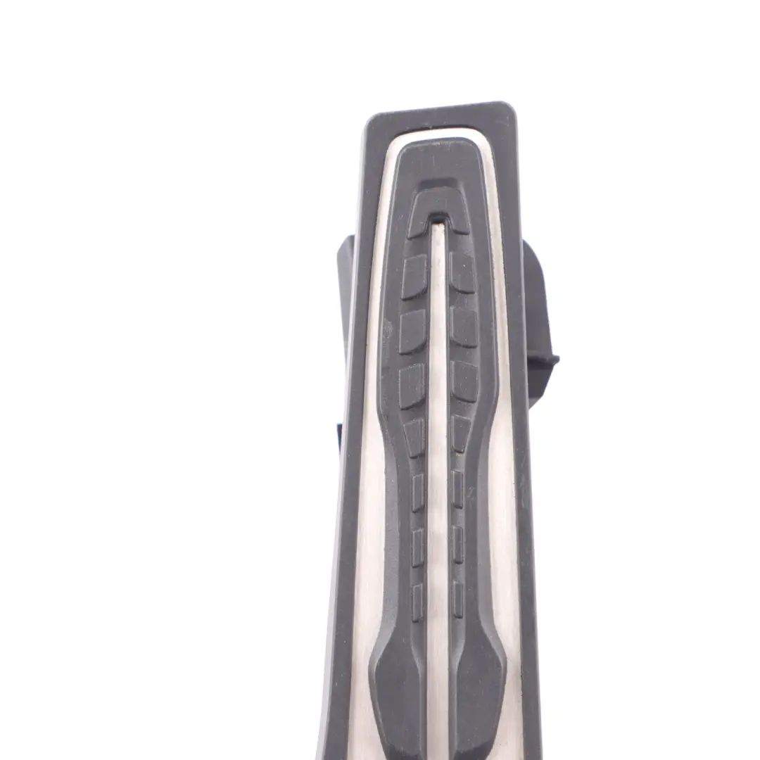 Accelerator Pedal Throttle Pedal Gas to BMW F40 F44 G20 G21 X3 G01 X4 G02 with Part number 6889820 BMW F40 F44 G20 G21 X3 G01 X4 G02 Accelerator Pedal Throttle Pedal Gas - SKU 6889820 - Part number 6889820