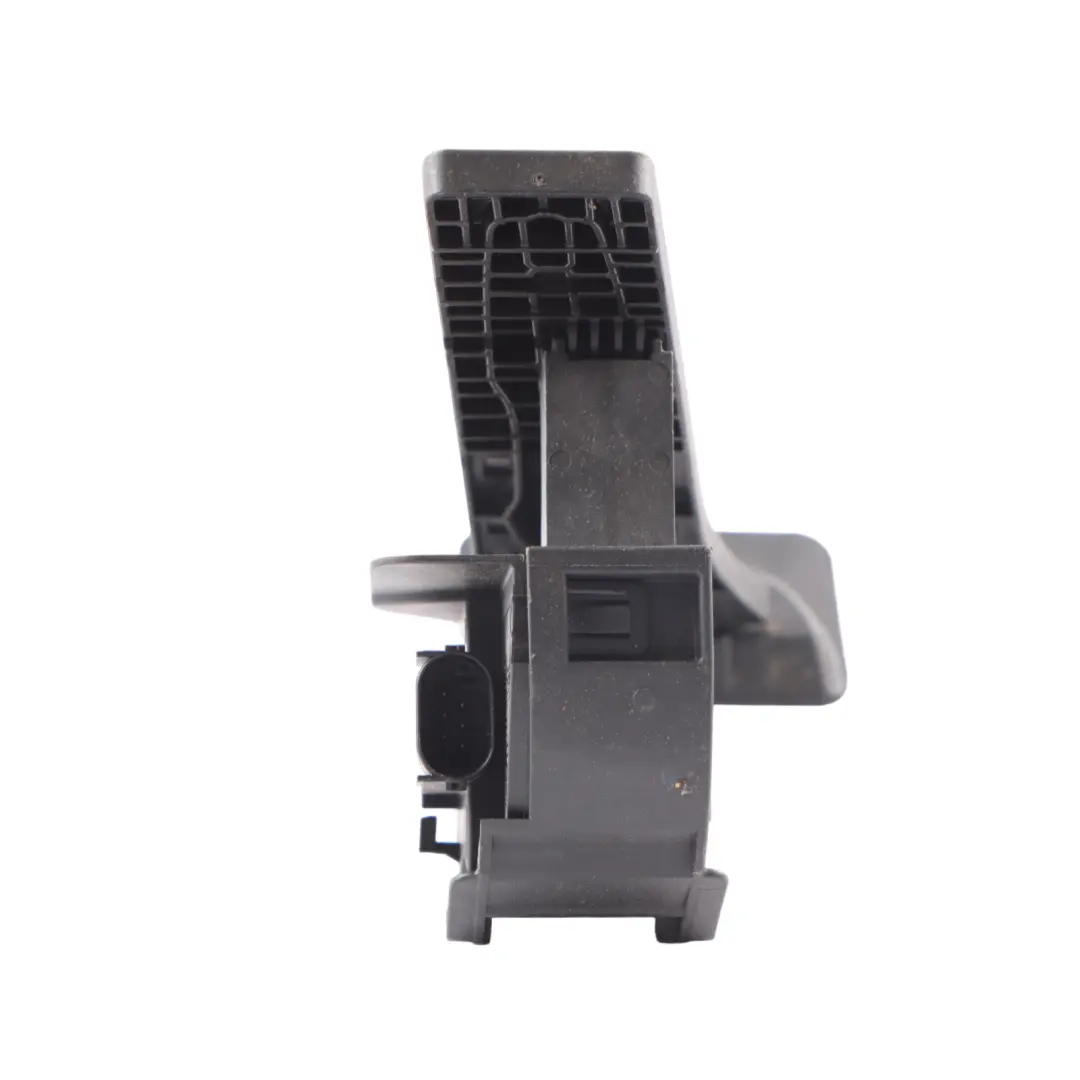Accelerator Pedal BMW G22 G30 G60 G12 Throttle Pedal Gas to with Part number 6889824 Accelerator Pedal BMW G22 G30 G60 G12 Throttle Pedal Gas - SKU 6889824 - Part number 6889824
