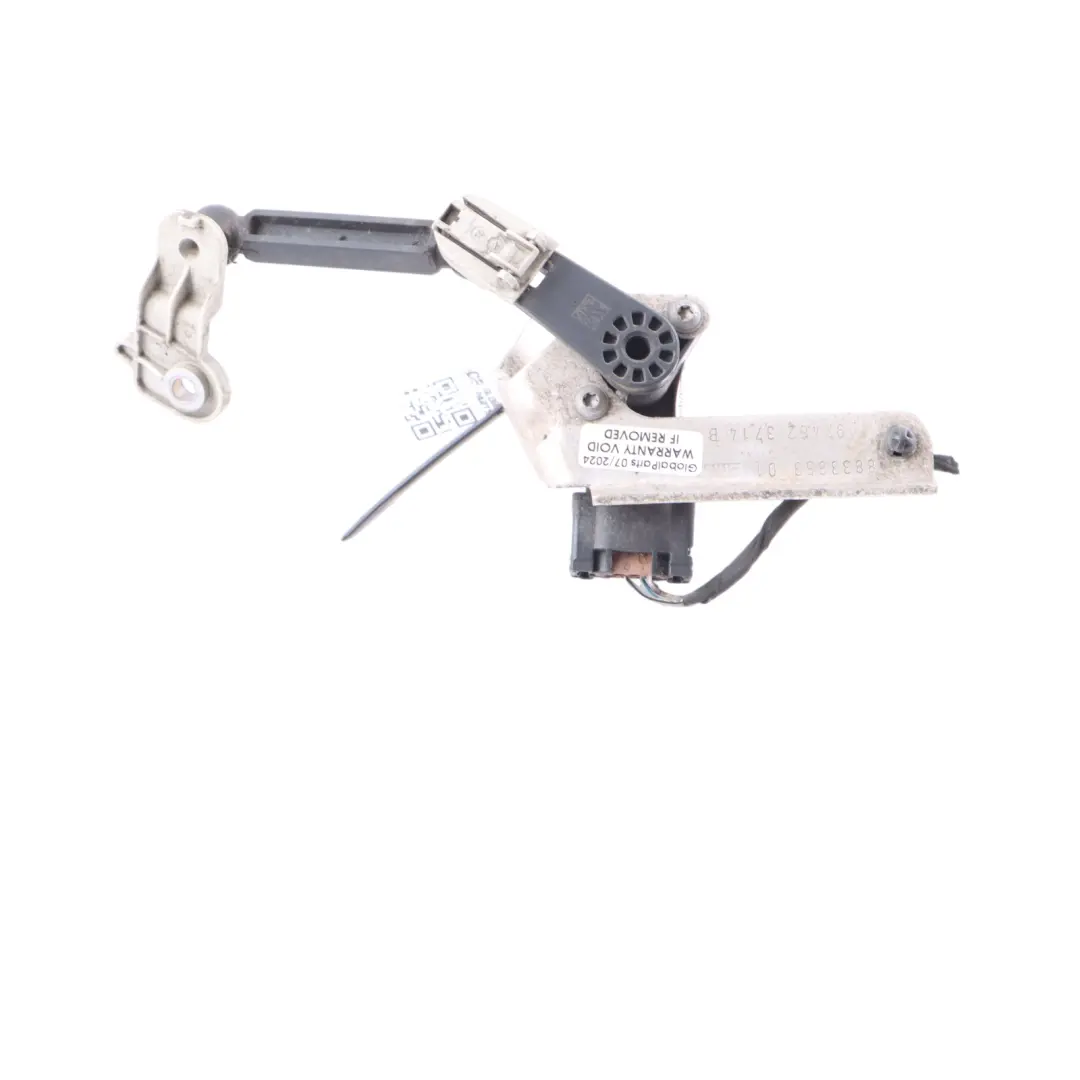 Carcasa del soporte del sensor de nivel de altura de los faros para BMW G30 con número de pieza 6895466 BMW G30 Carcasa del soporte del sensor de nivel de altura de los faros - SKU 6895466-1 - Número de pieza 6895466