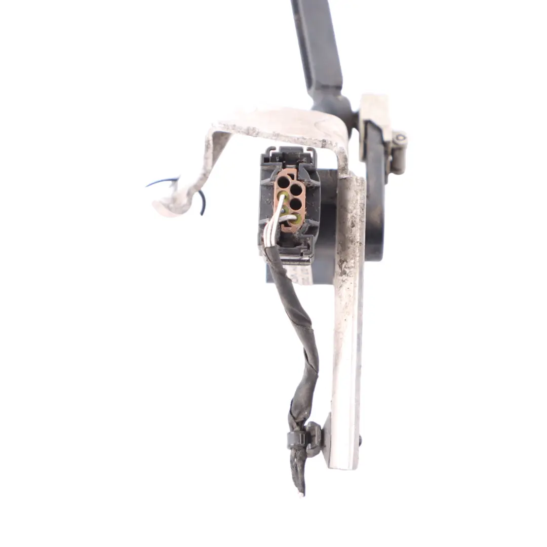 Faro Altezza Sensore di livello Staffa Alloggiamento per BMW G30 con numero di parte 6895466 BMW G30 Faro Altezza Sensore di livello Staffa Alloggiamento - SKU 6895466-1 - Numero di parte 6895466