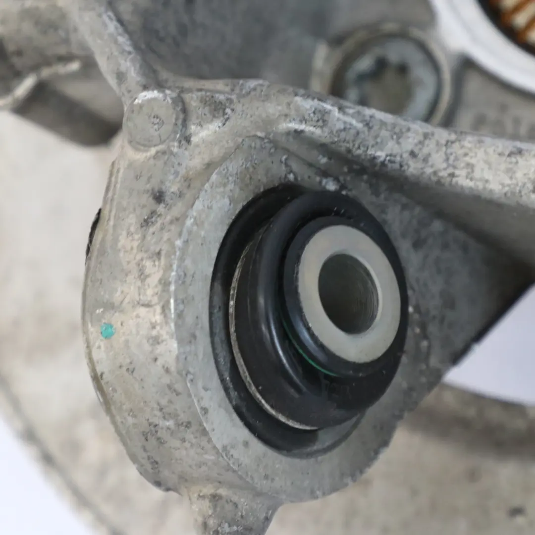 BMW G20 G21 Moyeu de roue arrière gauche Stub Axle - SKU 6898479 - Numéro de pièce 6898479