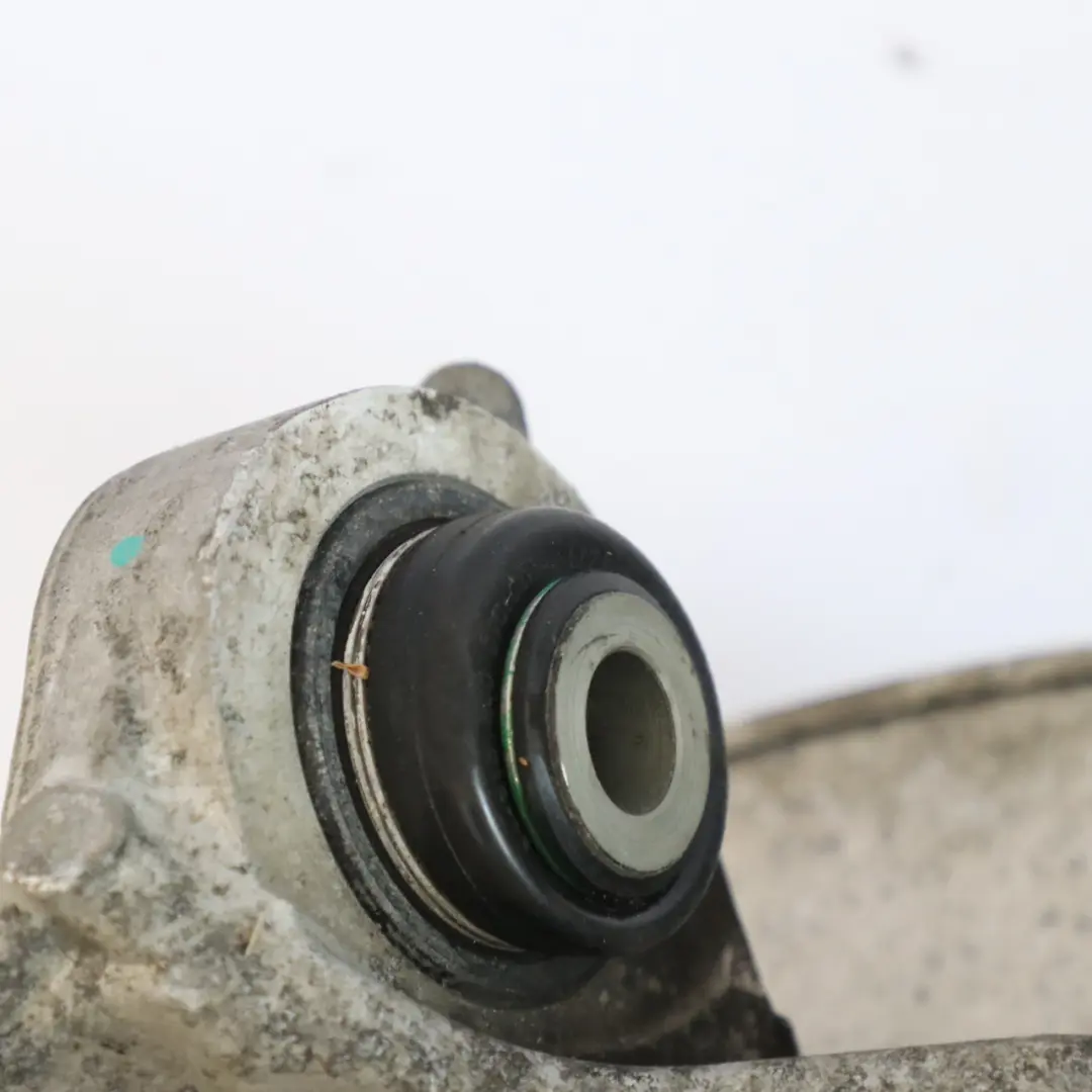 Moyeu de roue arrière droite Fusée d'essieu pour BMW G20 G21 à propos du numéro de pièce 6898480 BMW G20 G21 Moyeu de roue arrière droite Fusée d'essieu - SKU 6898480 - Numéro de pièce 6898480