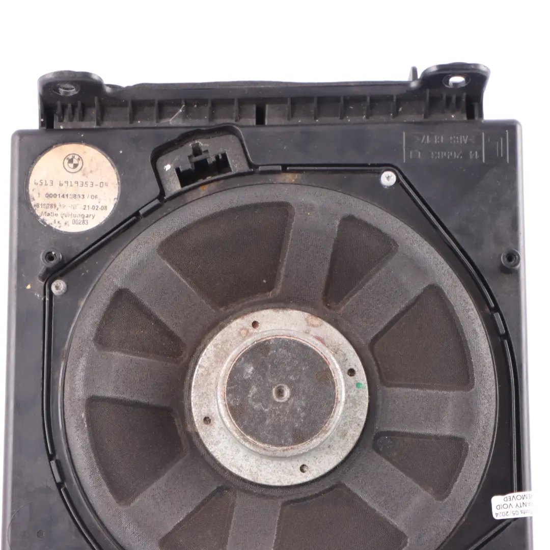 Stereo System Left Central Bass Floor Subwoofer Left Logic7 to BMW E60 E61 with Part number 6929102 BMW E60 E61 Stereo System Left Central Bass Floor Subwoofer Left Logic7 - SKU 6929102-1 - Part number 6929102