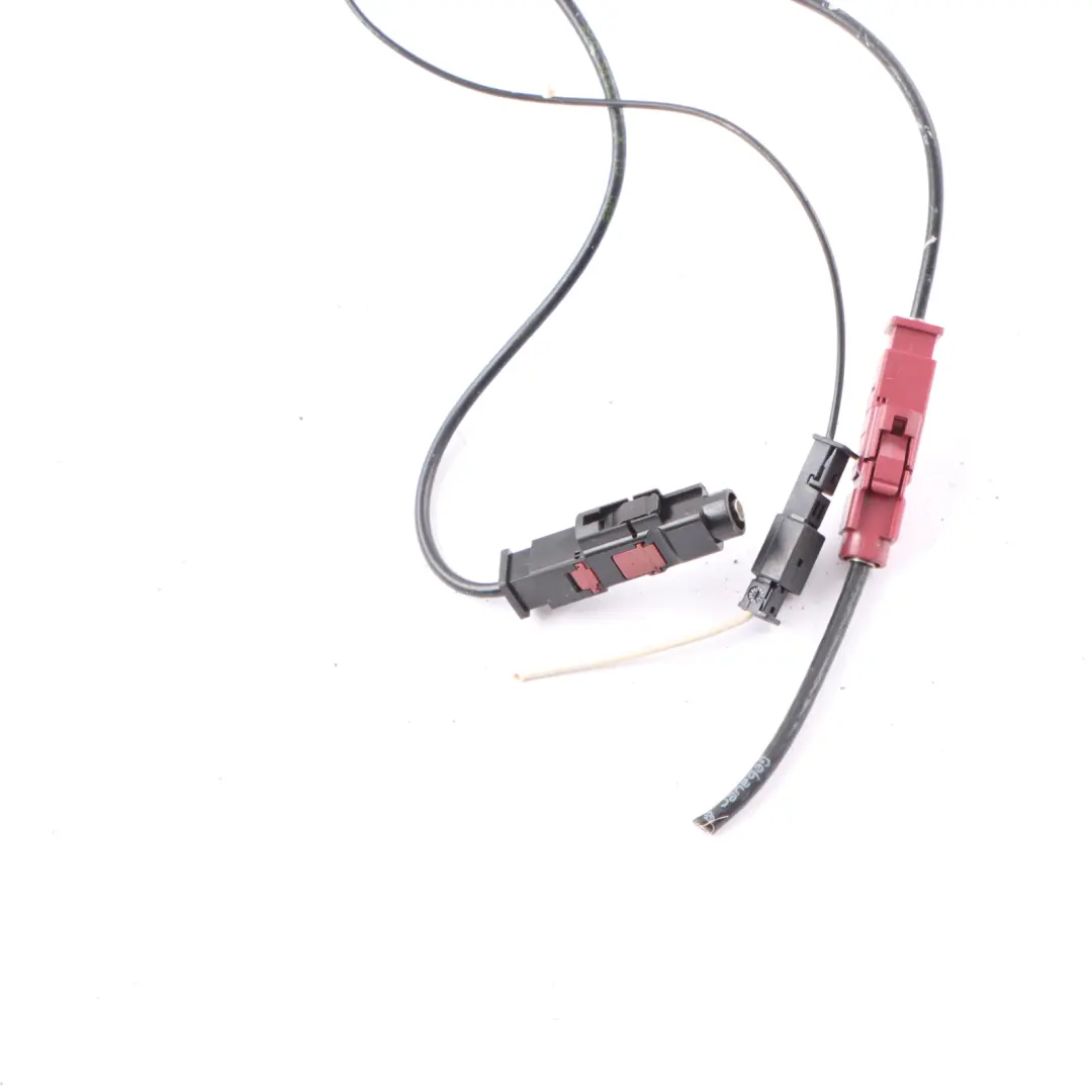 Aerial Base Roof Antenna to Mini R50 with Part number 6934302 Mini R50 Aerial Base Roof Antenna - SKU 6934302 - Part number 6934302