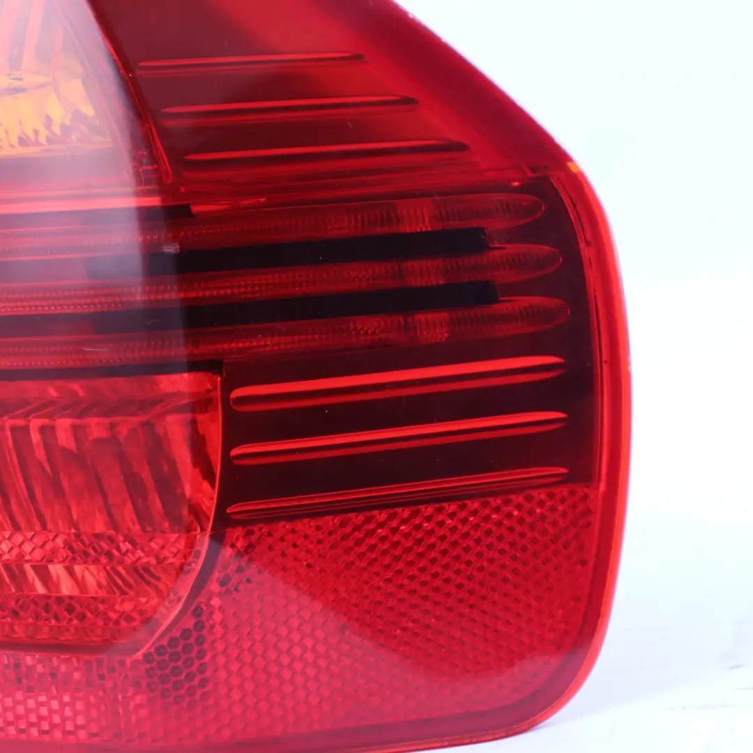 BMW E90 Luz Trasera Derecha Panel Lateral De Luces Traseras - SKU 6937458-1 - Número de pieza 6937458