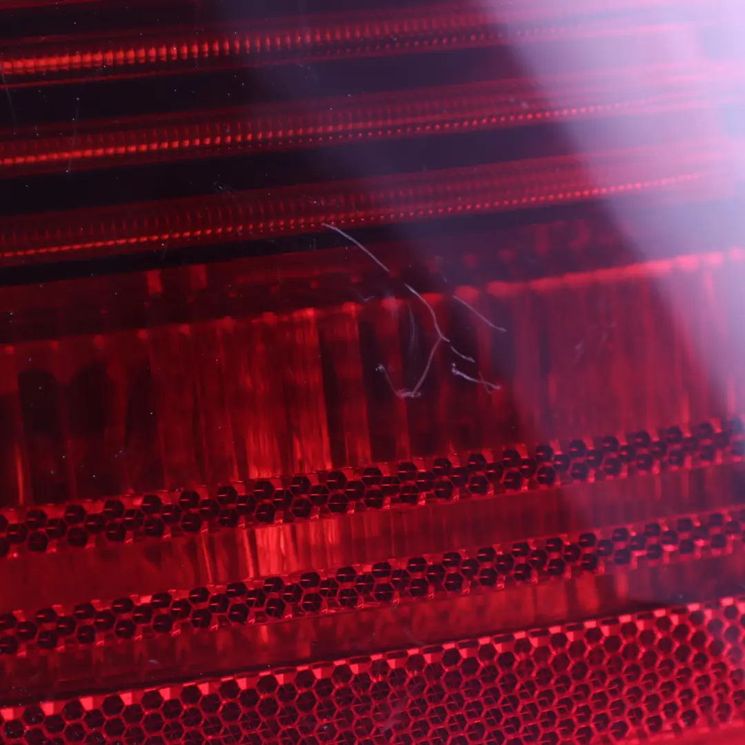 Back Lamp Light Right O/S Tail Lamp Light to BMW E90 Saloon Rear with Part number 6937458 BMW E90 Saloon Rear Back Lamp Light Right O/S Tail Lamp Light - SKU 6937458-4 - Part number 6937458