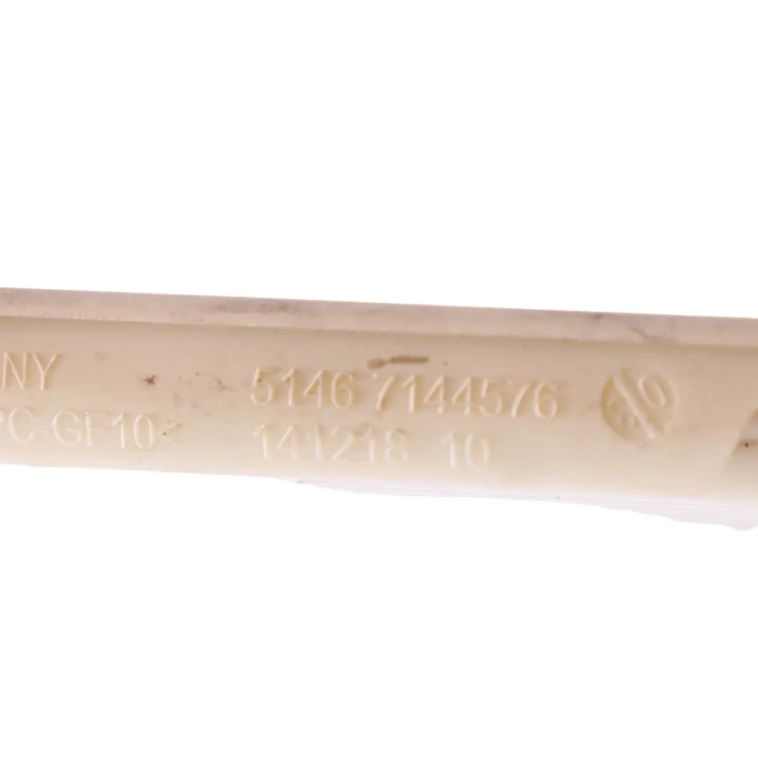 Trim Coperchio divisorio superiore Crema Beige per BMW E93 Cabrio con numero di parte 6969925 BMW E93 Cabrio Trim Coperchio divisorio superiore Crema Beige - SKU 6969925 - Numero di parte 6969925