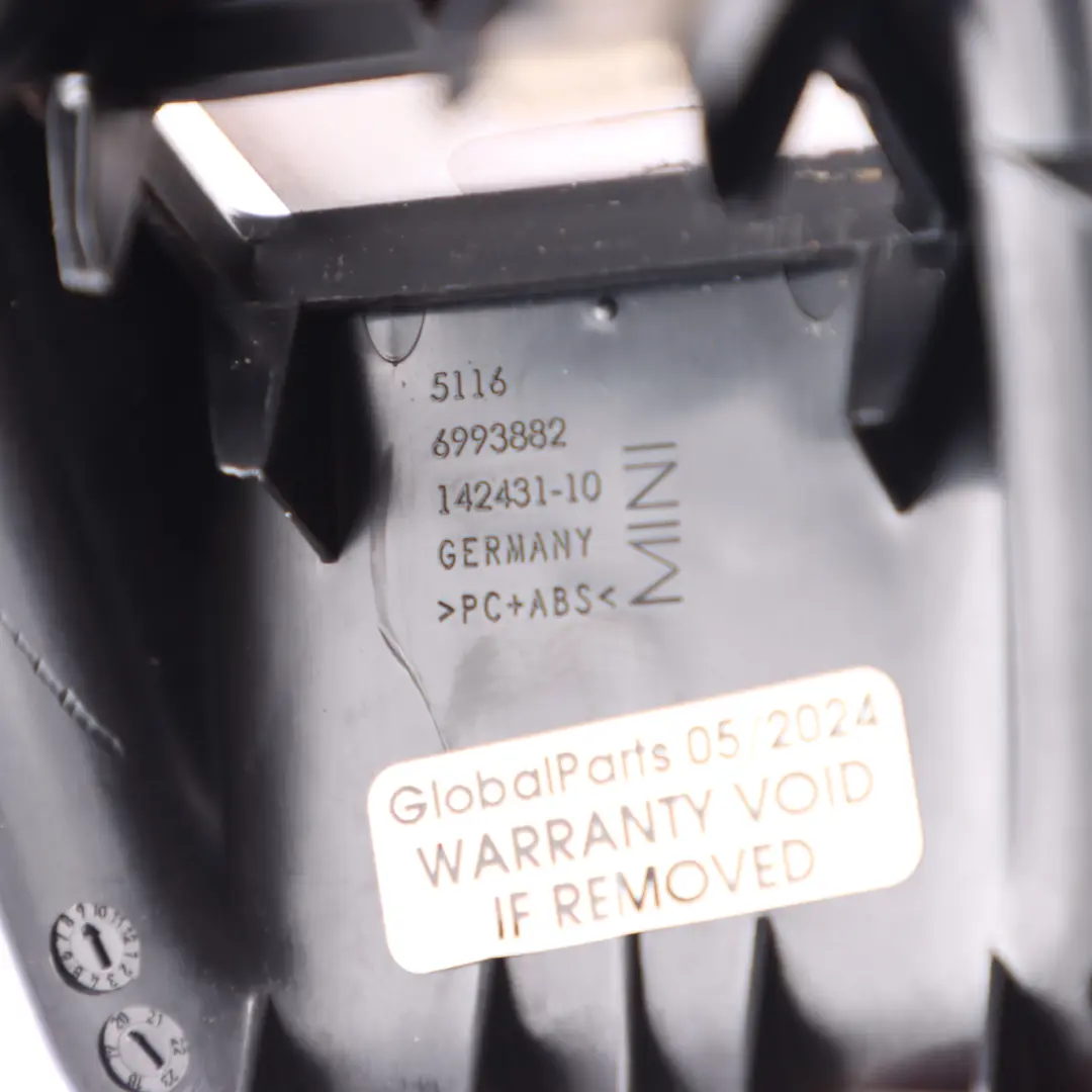 Centre USB Port Trim Cover to Mini Countryman F60 with Part number 6993882 Mini Countryman F60 Centre USB Port Trim Cover - SKU 6993882 - Part number 6993882