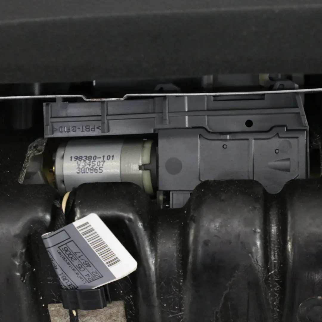 BMW E65 E66 E67 Rückenlehne Rücksitz Schwarz Lederbezug Rechts Kopfstütze Motor - SKU 7019602-1 - Teilenummer 7019602