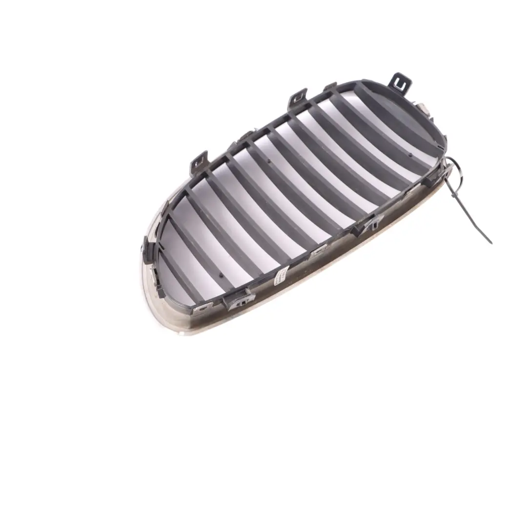 Grille Rognon Droite O/S Chrome Noir pour BMW E60 E61 LCI à propos du numéro de pièce 7027062 BMW E60 E61 LCI Grille Rognon Droite O/S Chrome Noir - SKU 7027062-1 - Numéro de pièce 7027062