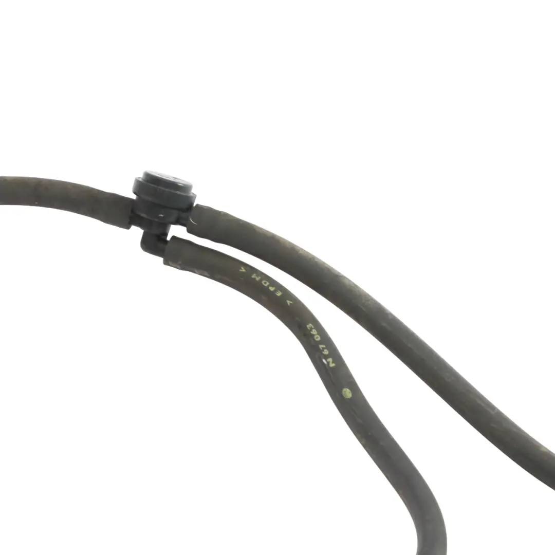 Lavafaros Tubo Manguera para BMW E63 con número de pieza 7051372 BMW E63 Lavafaros Tubo Manguera - SKU 7051372 - Número de pieza 7051372