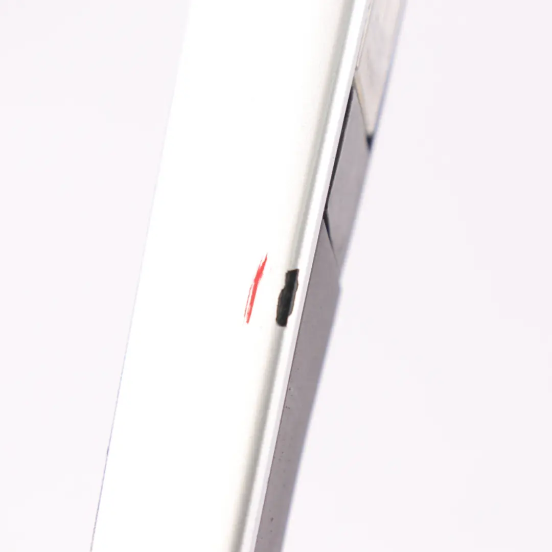 Poignée Du Couvercle Du Coffre Arrière Titansilber Silver pour BMW X5 E53 à propos du numéro de pièce 7054941 BMW X5 E53 Poignée Du Couvercle Du Coffre Arrière Titansilber Silver - SKU 7054941-TS - Numéro de pièce 7054941