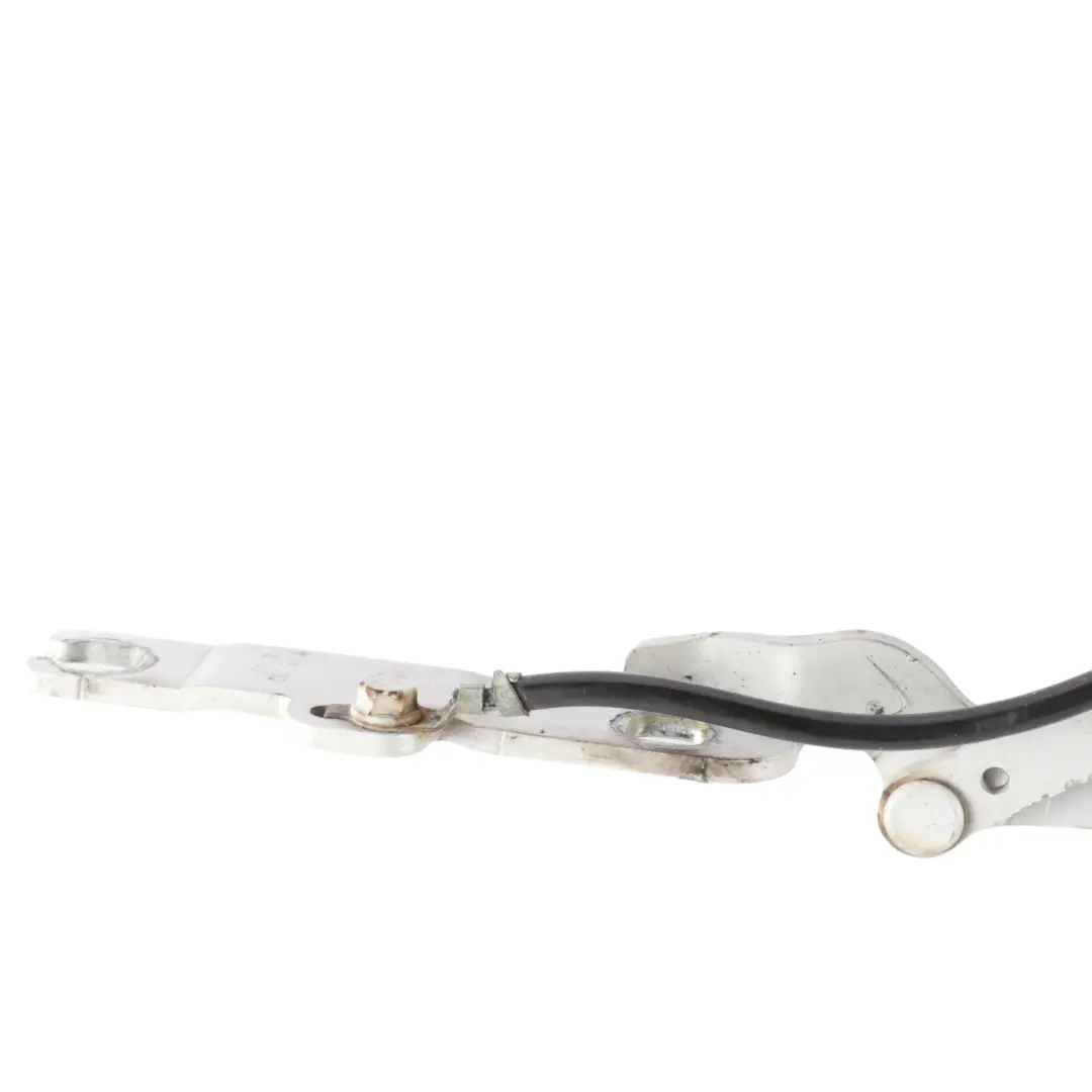 Front Left Engine Bonnet Hinge N/S Silverstone 2 Metallic - A29 to BMW E90 with Part number 7115263 BMW E90 Front Left Engine Bonnet Hinge N/S Silverstone 2 Metallic - A29 - SKU 7115263-SIL - Part number 7115263