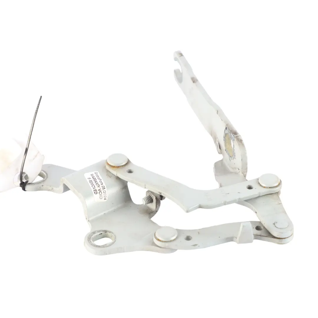 Bonnet Hinge BMW E90 E92 Front Right O/S Silverstone Metallic - A29 to Engine with Part number 7115264 Engine Bonnet Hinge BMW E90 E92 Front Right O/S Silverstone Metallic - A29 - SKU 7115264-SIL - Part number 7115264