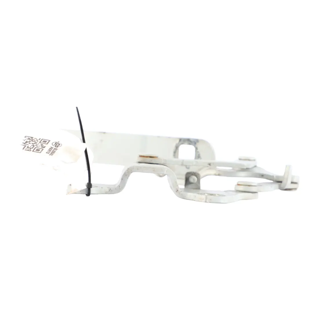 Bonnet Hinge BMW E90 E92 Front Right O/S Silverstone Metallic - A29 to Engine with Part number 7115264 Engine Bonnet Hinge BMW E90 E92 Front Right O/S Silverstone Metallic - A29 - SKU 7115264-SIL - Part number 7115264
