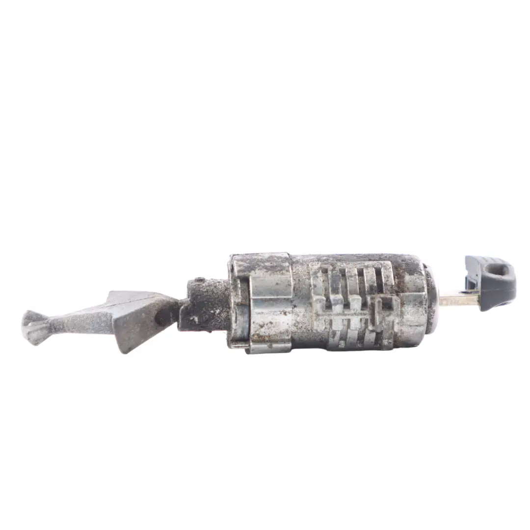 Opening Front Right O/S Door Lock Key to BMW 5 Series E60 E60N E61 E61N LCI with Part number 7127800 BMW 5 Series E60 E60N E61 E61N LCI Opening Front Right O/S Door Lock Key - SKU 7127800-2 - Part number 7127800