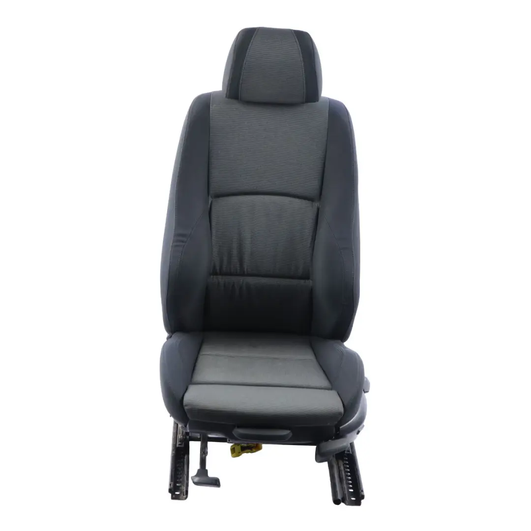 Fotel Lewy Przód Materiał Moire Antracyt do BMW E87 o numerze 7130763 BMW E87 Fotel Lewy Przód Materiał Moire Antracyt - SKU 7130763-2 - Numer Części 7130763