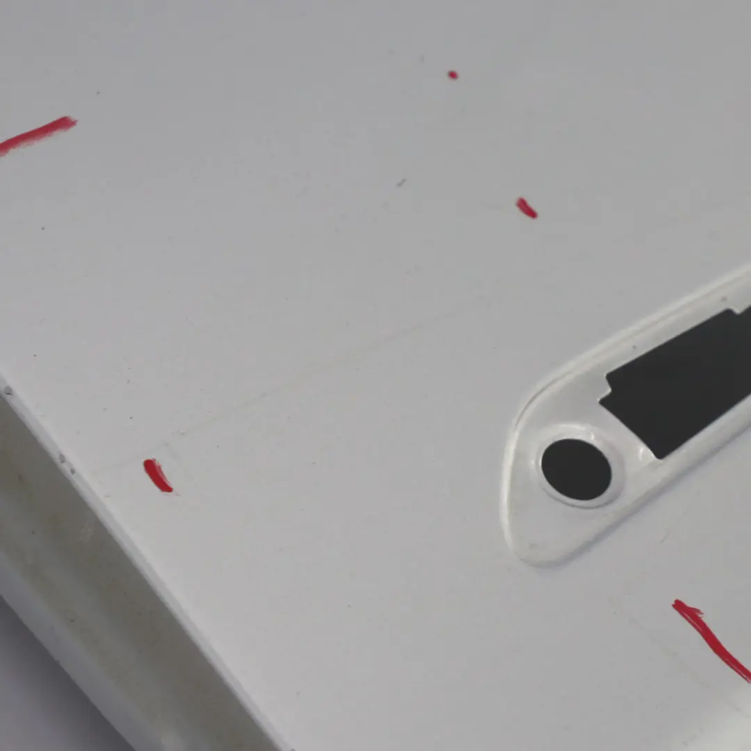 Błotnik Lewy Przedni Titansilber Srebrny Metalik - 354 do BMW E81 E87 o numerze 7133227 BMW E81 E87 Błotnik Lewy Przedni Titansilber Srebrny Metalik - 354 - SKU 7133227-TS3 - Numer Części 7133227