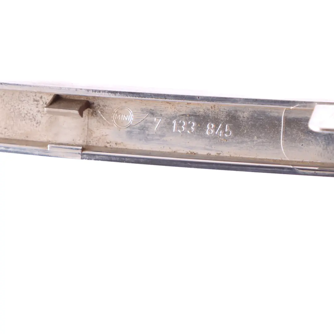 Embellecedor Rejilla Mini R50 R52 R53 Anillo Rejilla Delantera Cromo para con número de pieza 7133845 Embellecedor Rejilla Mini R50 R52 R53 Anillo Rejilla Delantera Cromo - SKU 7133845 - Número de pieza 7133845