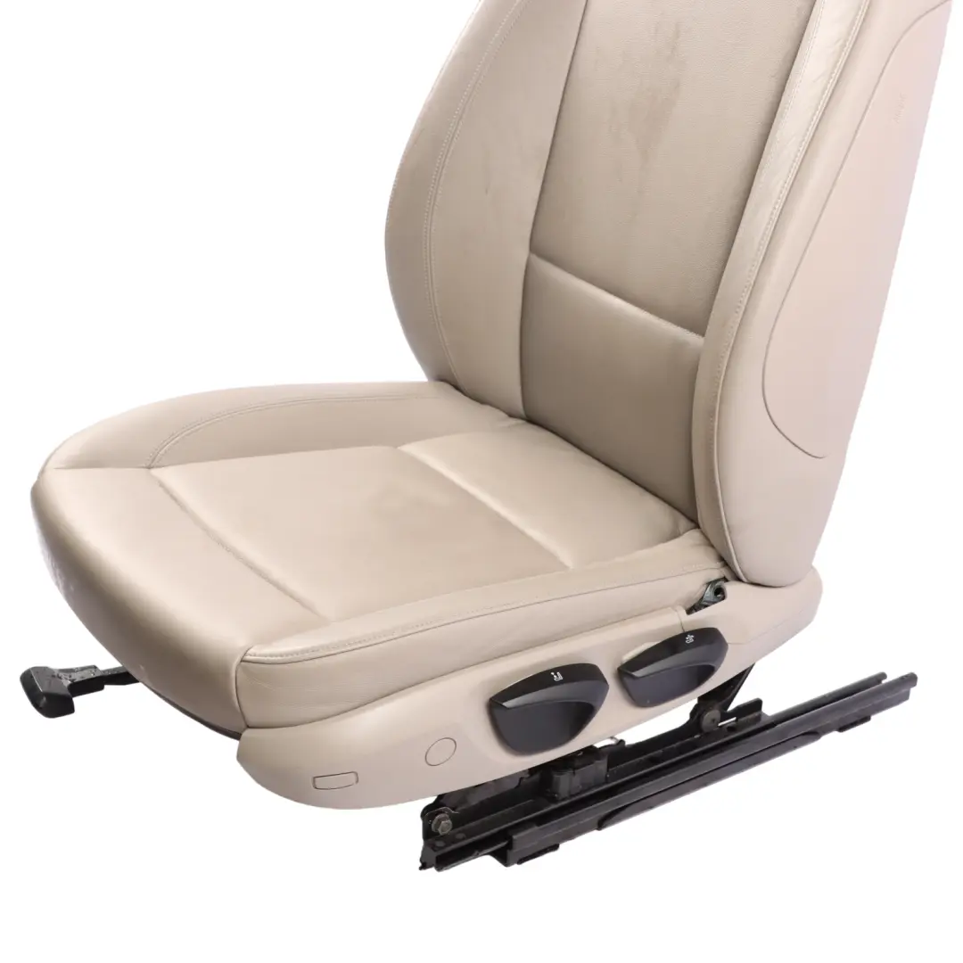 Anteriore Sinistra Sedile Interiori Pelle Boston Beige per BMW E87 con numero di parte 7139619 BMW E87 Anteriore Sinistra Sedile Interiori Pelle Boston Beige - SKU 7139619 - Numero di parte 7139619