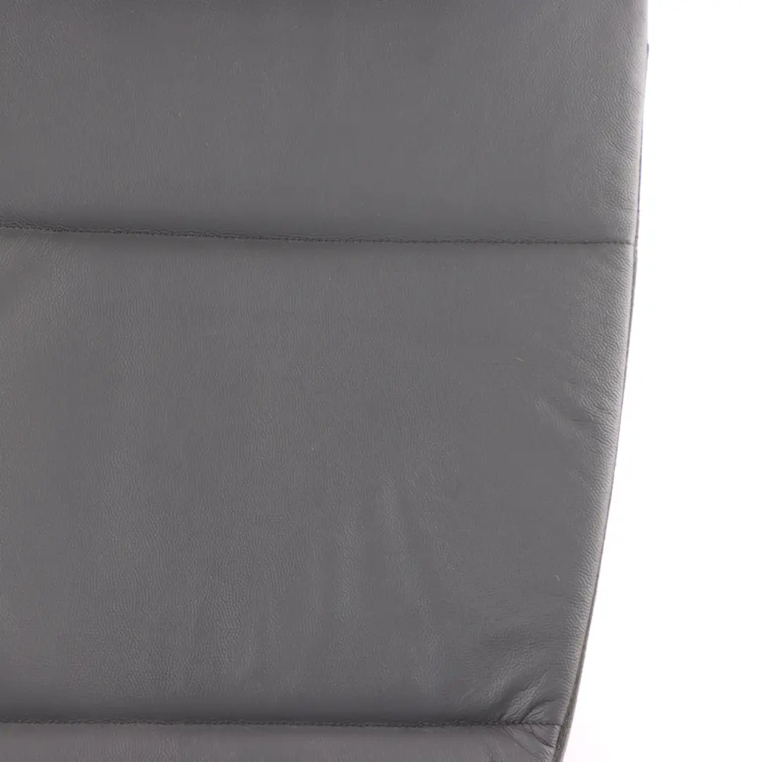 Funda Asiento Trasero Cuero Respaldo Izquierdo Boston Negro para BMW E87 con número de pieza 7142014 BMW E87 Funda Asiento Trasero Cuero Respaldo Izquierdo Boston Negro - SKU 7142014-1 - Número de pieza 7142014