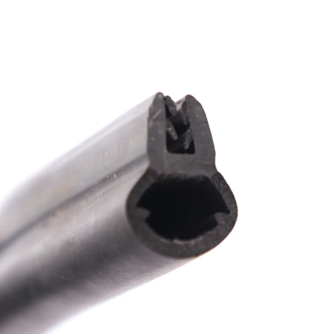 Windscreen Sealing Mini R55 R56 R57 LCI R58 Windshield Seal Gasket Panel to with Part number 7148848 Windscreen Sealing Mini R55 R56 R57 LCI R58 Windshield Seal Gasket Panel - SKU 7148848-1 - Part number 7148848