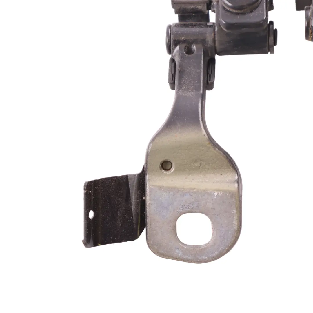 Portón trasero Maletero Tapa Bisagra Trasera Derecha Rubí Negro 7119042 para BMW E91 con número de pieza 7152676 BMW E91 Portón trasero Maletero Tapa Bisagra Trasera Derecha Rubí Negro 7119042 - SKU 7152676-SCH - Número de pieza 7152676