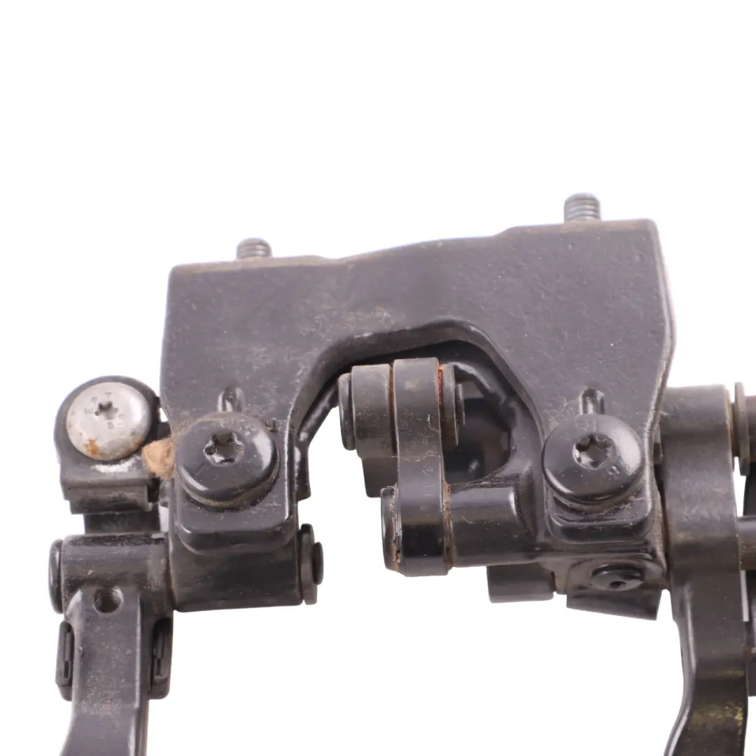 Charnière de hayon de coffre arrière droite Rubis Noir 7119042 pour BMW E91 à propos du numéro de pièce 7152676 BMW E91 Charnière de hayon de coffre arrière droite Rubis Noir 7119042 - SKU 7152676-SCH - Numéro de pièce 7152676