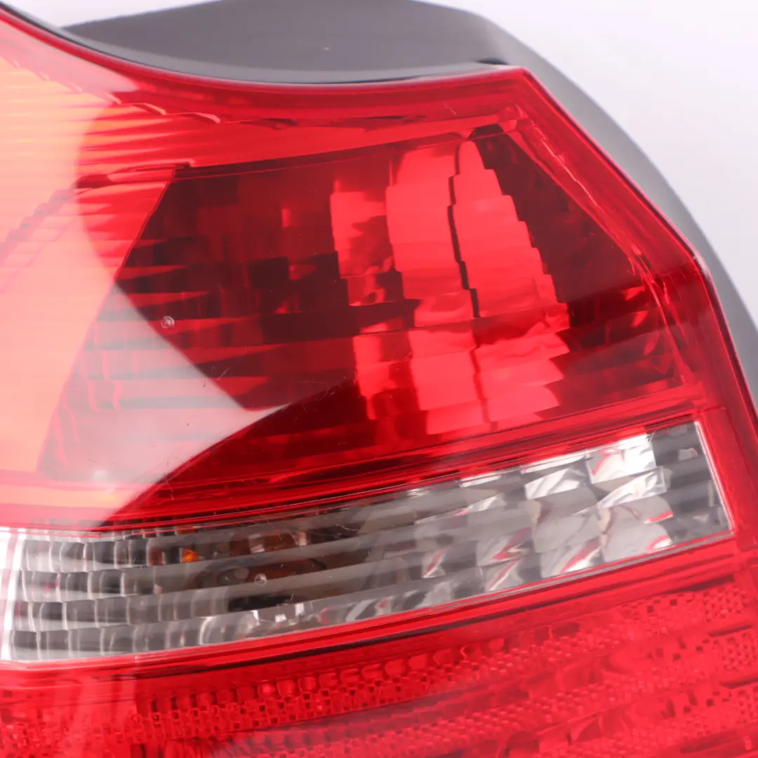 BMW E81 E87 LCI Rücklicht Rückleuchte Heckleuchte Hinten Links - SKU 7164955-2 - Teilenummer 7164955