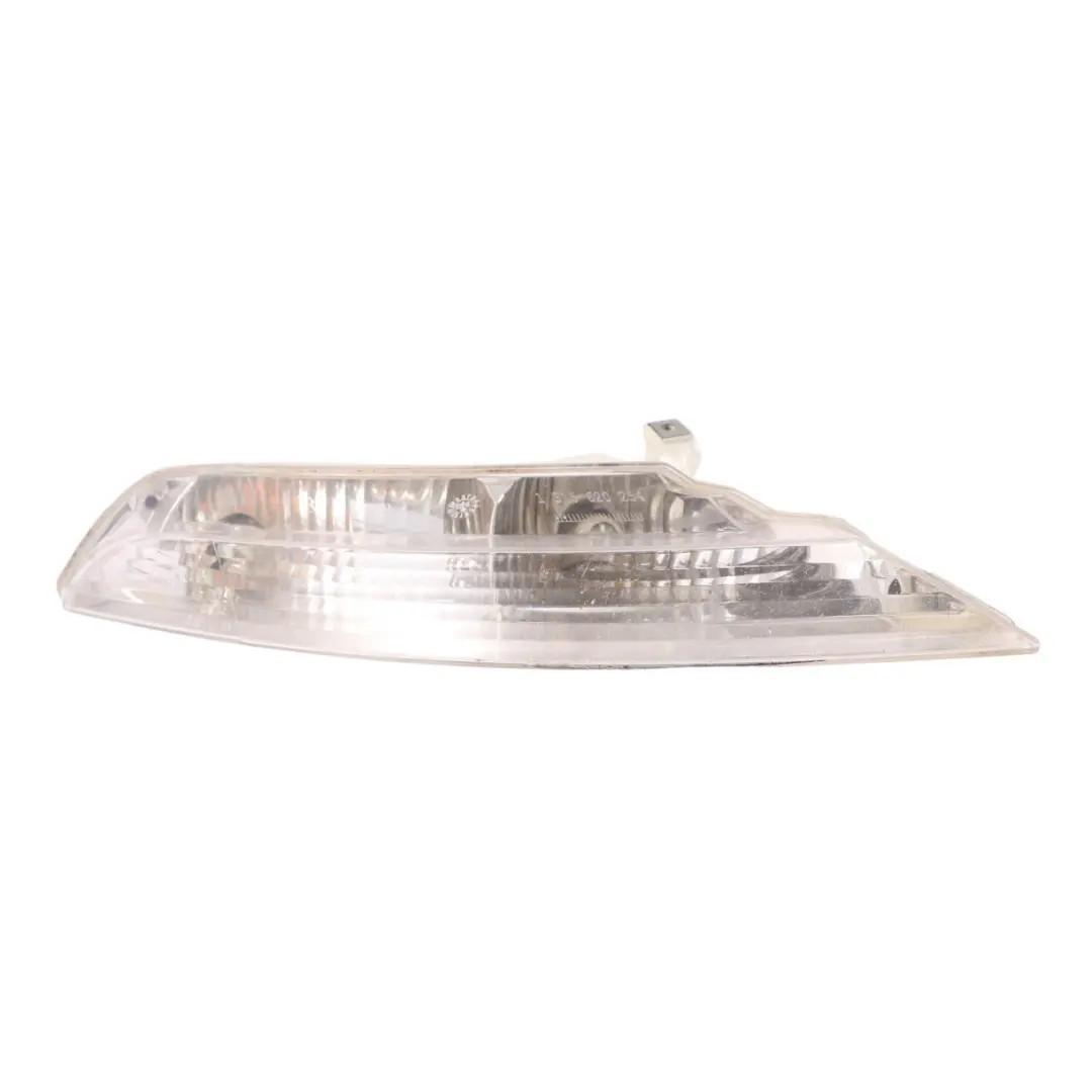 Indicatore di direzione Bianco Destro per BMW E63 E64 con numero di parte 7165806 BMW E63 E64 Indicatore di direzione Bianco Destro - SKU 7165806 - Numero di parte 7165806