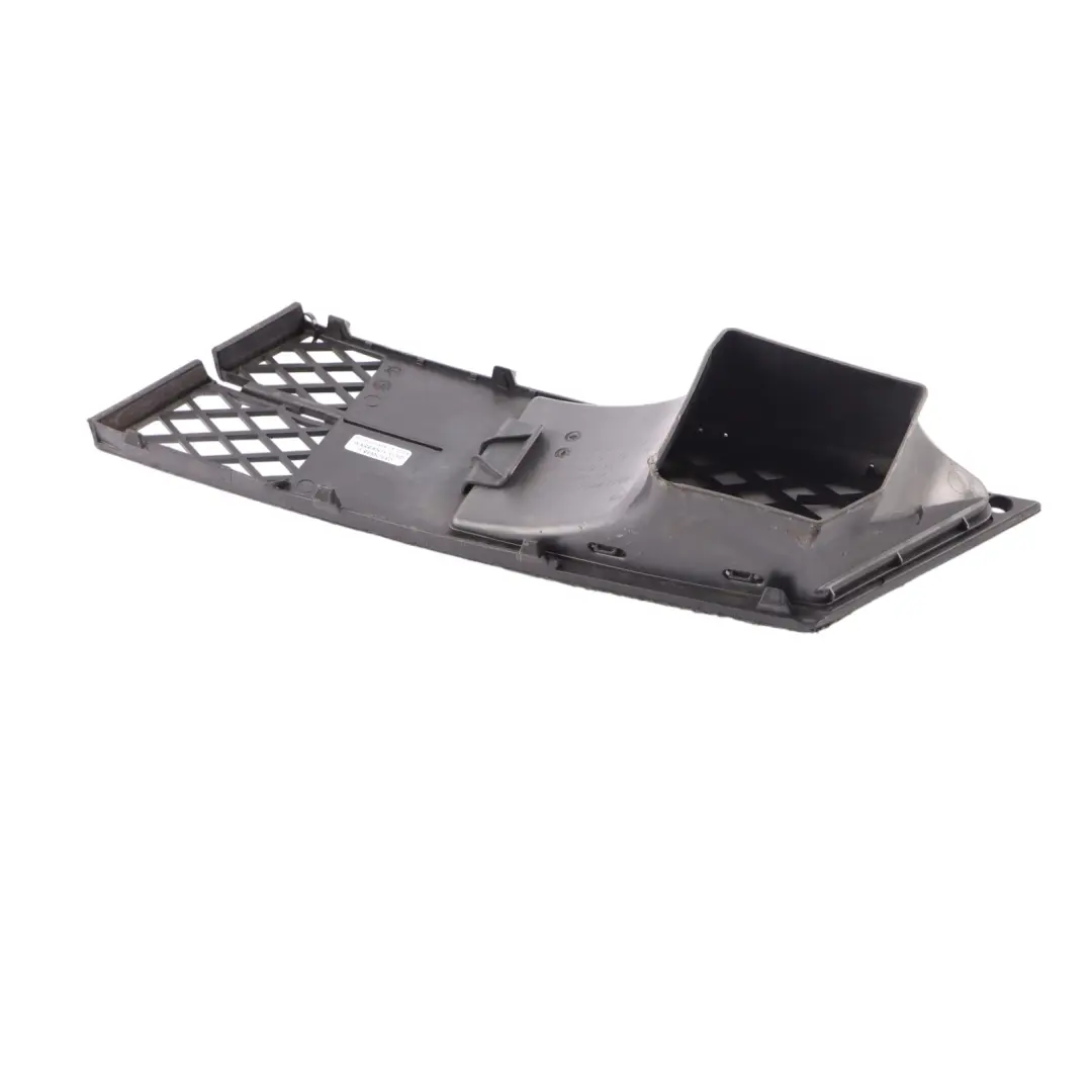 Parachoques Delantero Derecho Conducto Aire Rejilla Central para BMW E60 E61 con número de pieza 7178112 BMW E60 E61 Parachoques Delantero Derecho Conducto Aire Rejilla Central - SKU 7178112 - Número de pieza 7178112