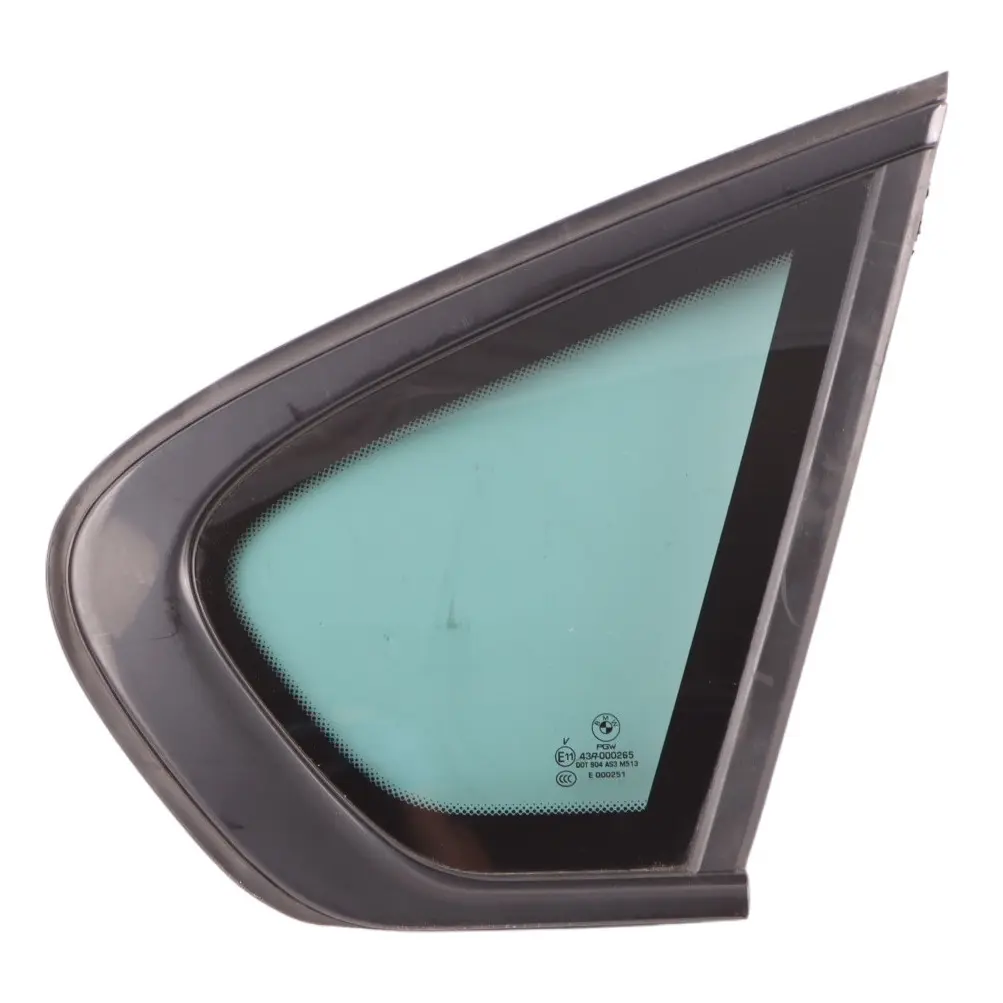 Vetro Laterale Posteriore Destro Oscurato AS3 per BMW X6 E71 con numero di parte 7182328 BMW X6 E71 Vetro Laterale Posteriore Destro Oscurato AS3 - SKU 7182328-1 - Numero di parte 7182328