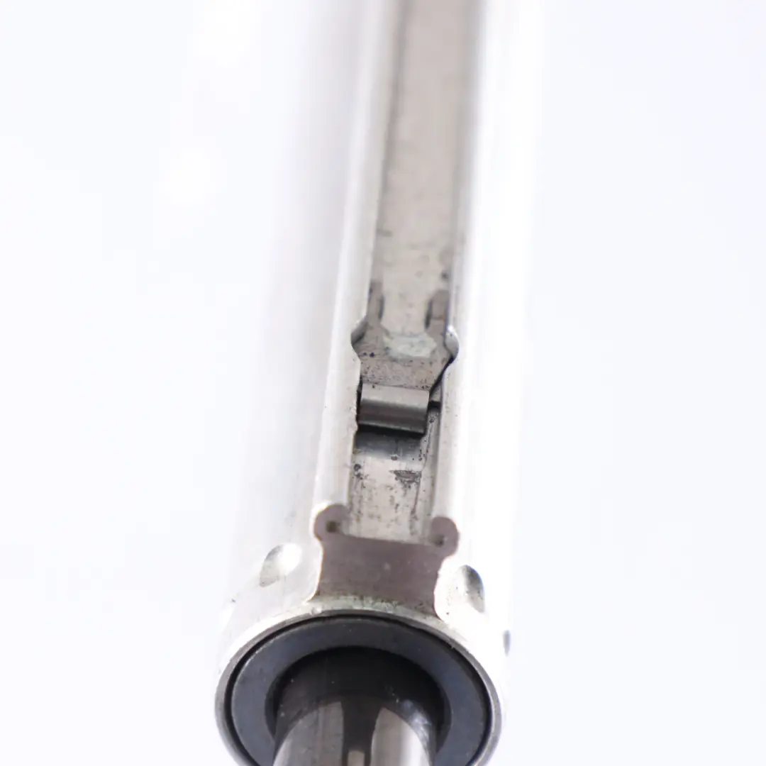 Siłownik Hydrauliczny Górny Prawy do BMW E88 o numerze 7190670 BMW E88 Siłownik Hydrauliczny Górny Prawy - SKU 7190670 - Numer Części 7190670