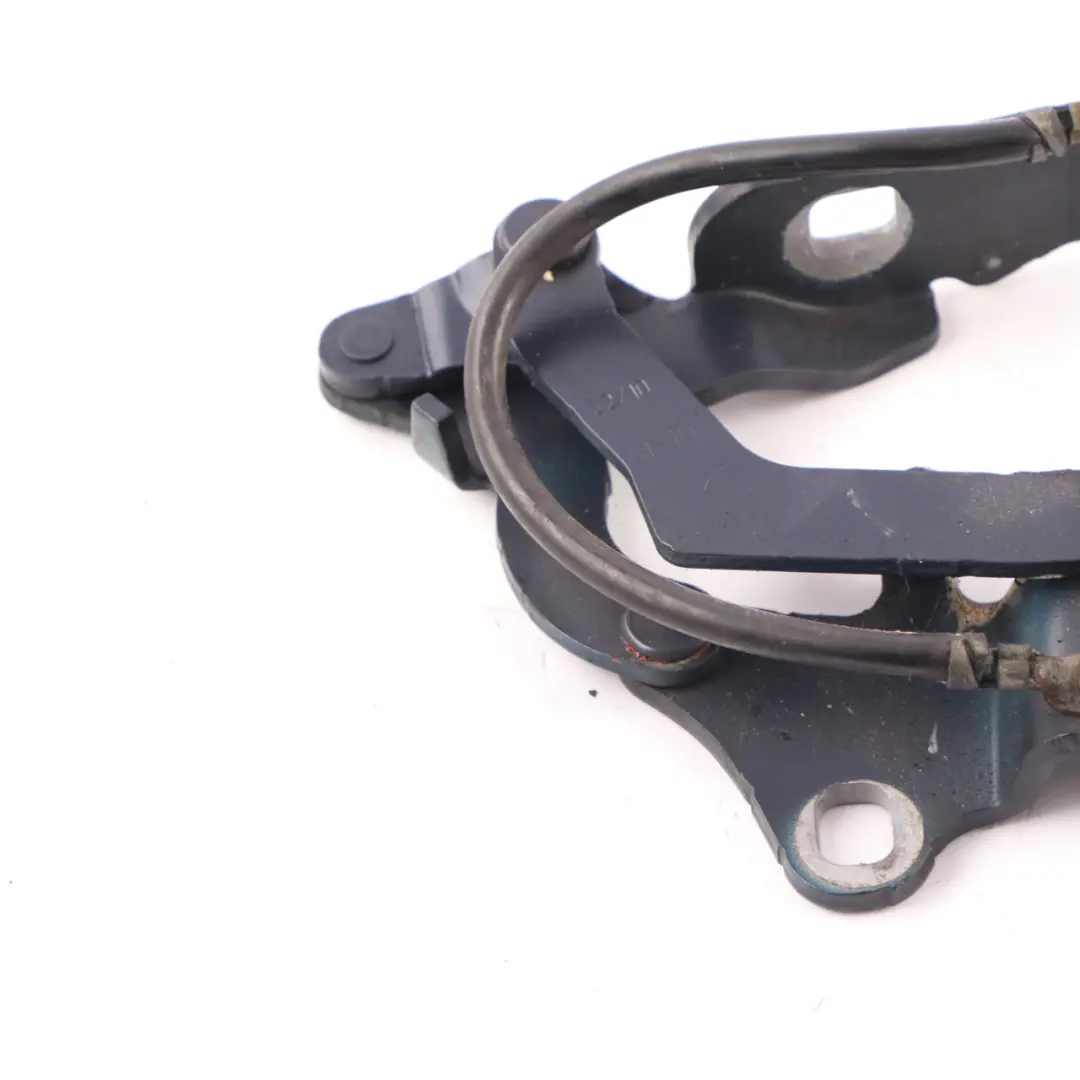 Bonnet Hinge BMW E81 E87 Left N/S Hood Hinge Tiefseeblau Blue Metallic - A76 to with Part number 7210673 Bonnet Hinge BMW E81 E87 Left N/S Hood Hinge Tiefseeblau Blue Metallic - A76 - SKU 7210673-DSB - Part number 7210673