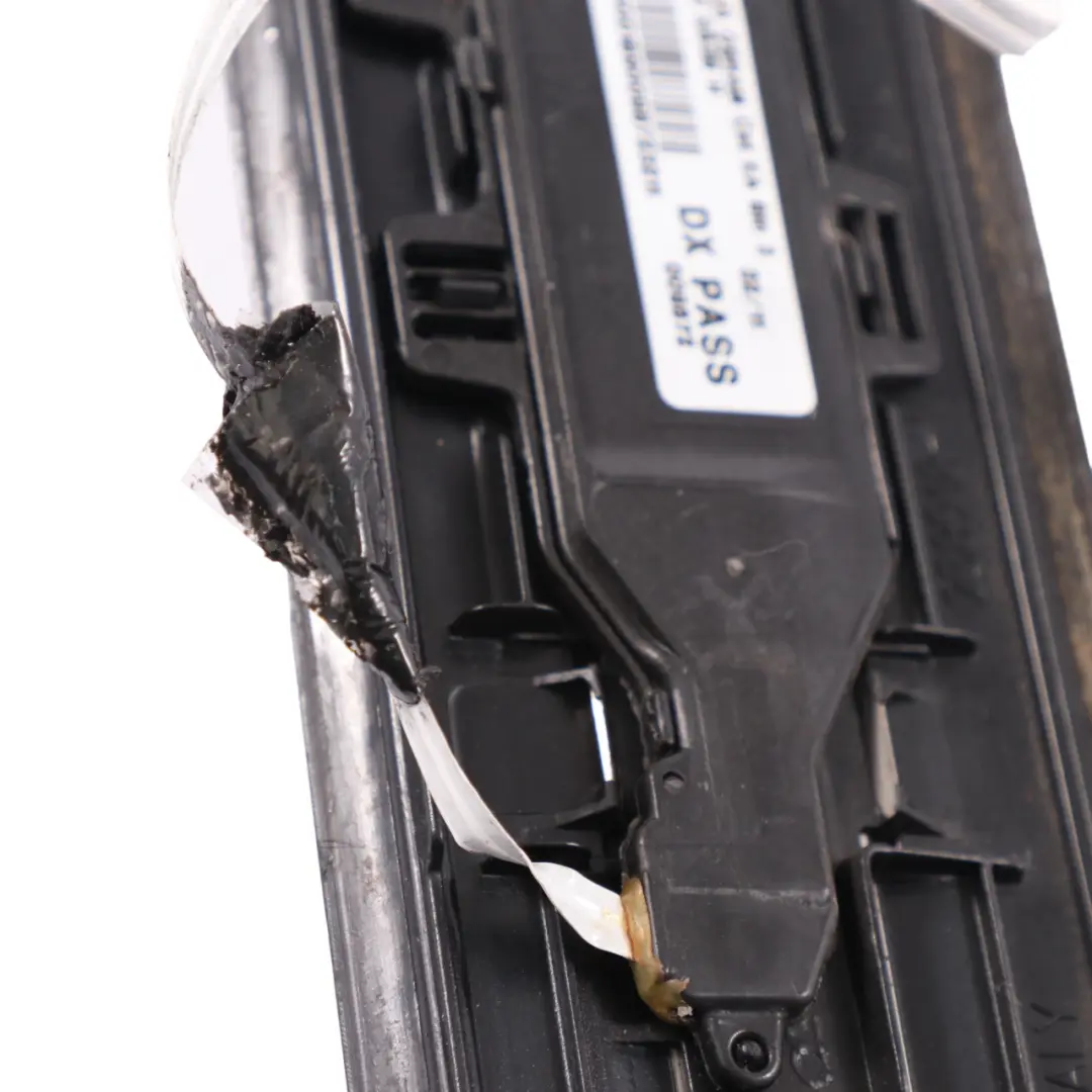 Tapa Puerta Entrada BMW F07 GT Trasera Derecha Embellecedor Tira para con número de pieza 7193472 Tapa Puerta Entrada BMW F07 GT Trasera Derecha Embellecedor Tira - SKU 7193472-1 - Número de pieza 7193472