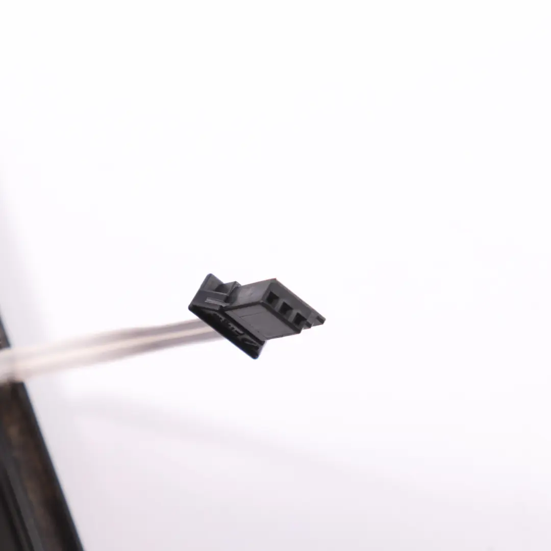 Copertura Porta d'ingresso BMW F07 GT Striscia posteriore destro per con numero di parte 7193472 Copertura Porta d'ingresso BMW F07 GT Striscia posteriore destro - SKU 7193472-1 - Numero di parte 7193472