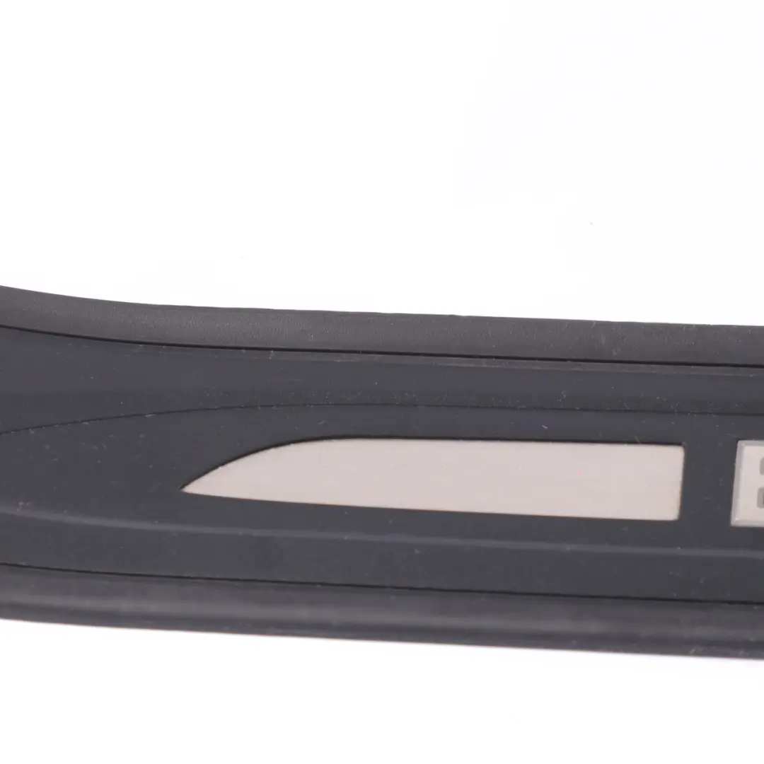 Copertura Porta d'ingresso BMW F07 GT Striscia posteriore destro per con numero di parte 7193472 Copertura Porta d'ingresso BMW F07 GT Striscia posteriore destro - SKU 7193472-1 - Numero di parte 7193472