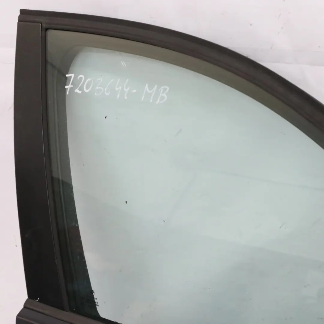 BMW E90 E91 Drzwi Prawe Przednie Monacoblau Niebieski Metalik - A35 - SKU 7203644-MB - Numer Części 7203644