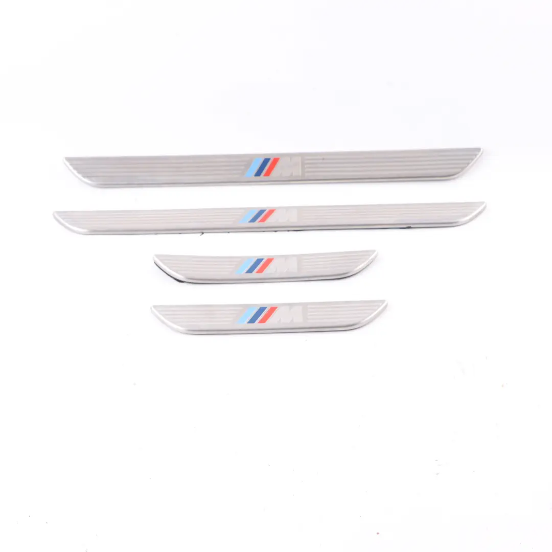 Nakładki Listwy Progowe Zestaw do BMW E70 M Sport o numerze 7205263 BMW E70 M Sport Nakładki Listwy Progowe Zestaw - SKU 7205263-1 - Numer Części 7205263