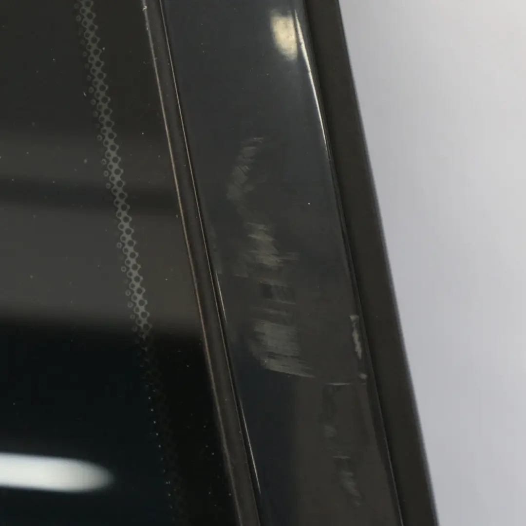 Puerta Trasera Panel Izquierdo Touring Gris Spacegrau Metalizado - A52 para BMW F11 con número de pieza 7206119 BMW F11 Puerta Trasera Panel Izquierdo Touring Gris Spacegrau Metalizado - A52 - SKU 7206119-SCG - Número de pieza 7206119