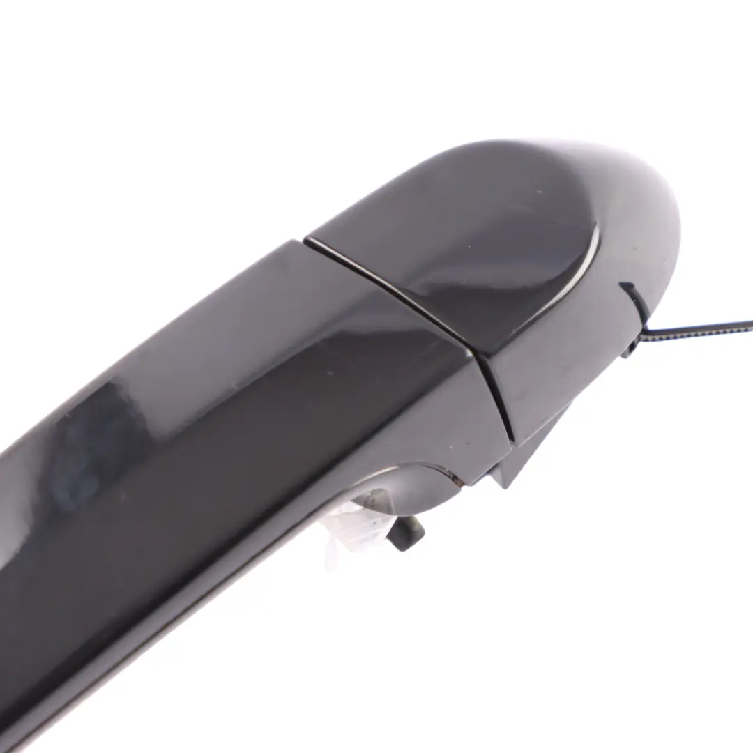 Handle Bracket Right O/S Schwarz Black - 668 to BMW E81 with Part number 7207552 BMW E81 Handle Bracket Right O/S Schwarz Black - 668 - SKU 7207552-SCH - Part number 7207552