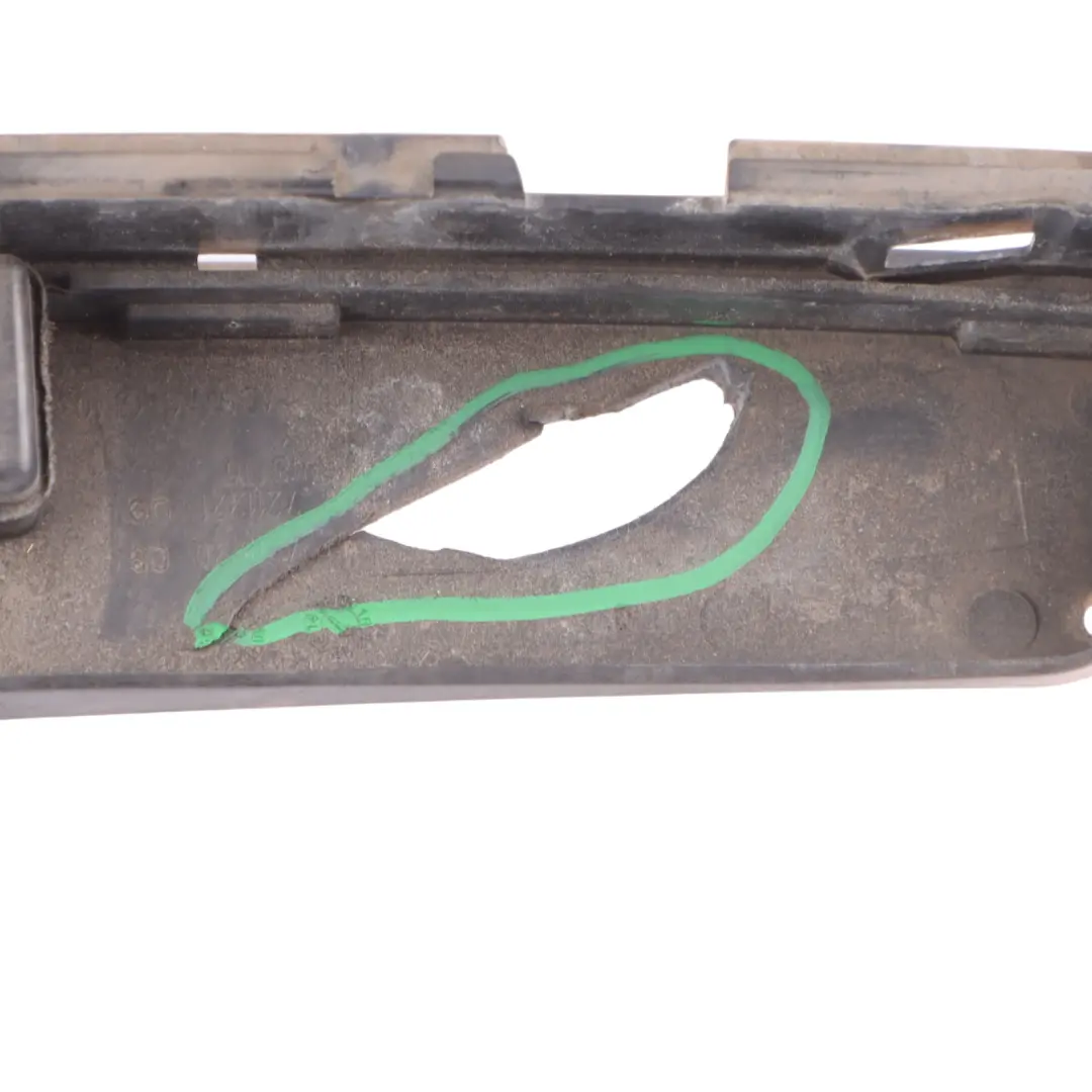 Heckklappe Blende Handgriff Griffleiste Abdeckung für BMW F07 GT mit Teilenummer 7211221 BMW F07 GT Heckklappe Blende Handgriff Griffleiste Abdeckung - SKU 7211221-1 - Teilenummer 7211221