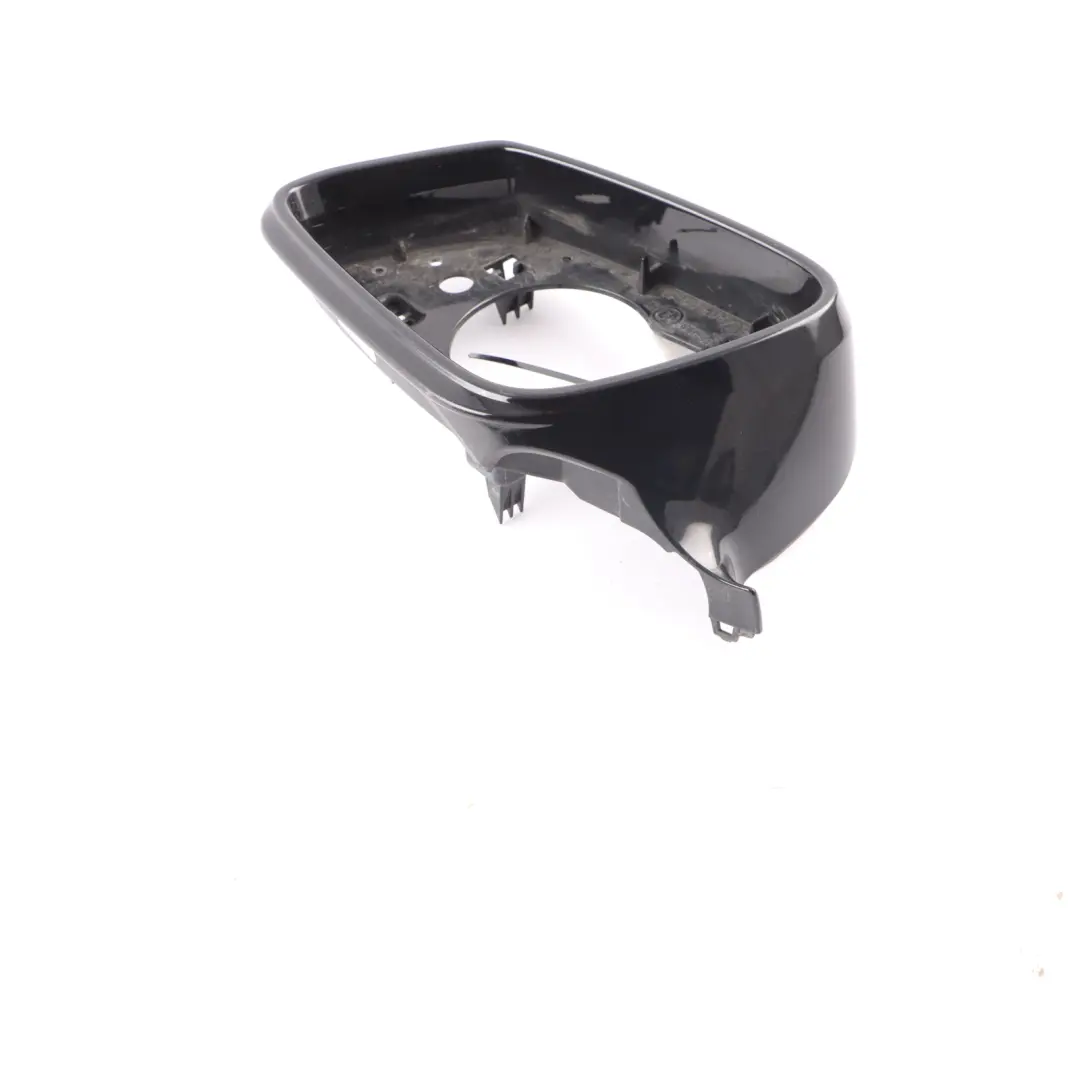 Obudowa Lusterka Bocznego Lewego do BMW F10 F11 o numerze 7244109 BMW F10 F11 Obudowa Lusterka Bocznego Lewego - SKU 7244109 - Numer Części 7244109