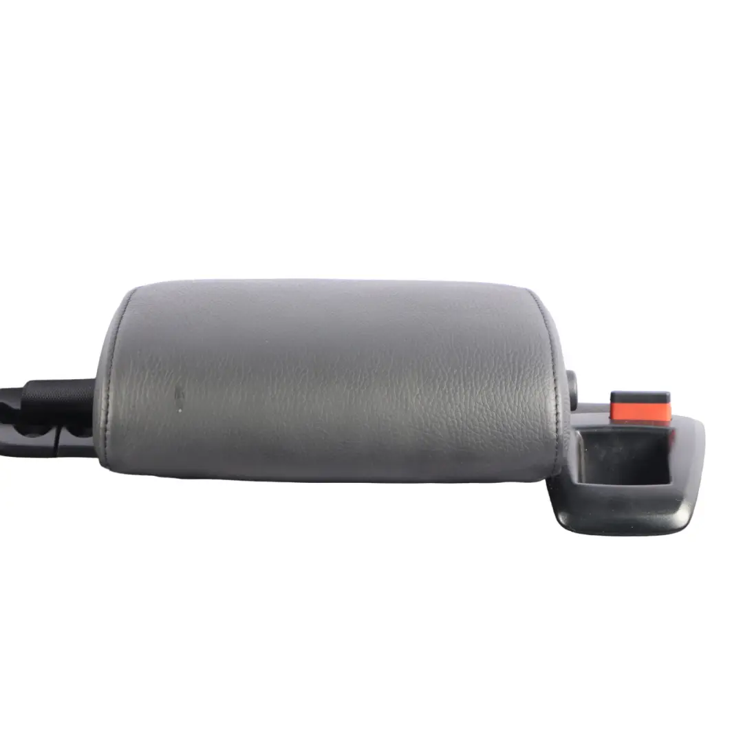 Asiento Trasero Izquierdo Funda Respaldo Cuero Negro para BMW E81 E87 LCI con número de pieza 7247145 BMW E81 E87 LCI Asiento Trasero Izquierdo Funda Respaldo Cuero Negro - SKU 7247145 - Número de pieza 7247145